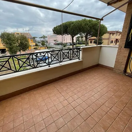 Casa vacanze La Casa Di Flora Aeroporto Di *